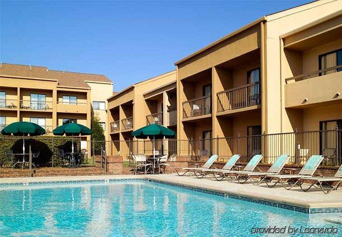 Courtyard By Marriott Nashville Hotel 3*
